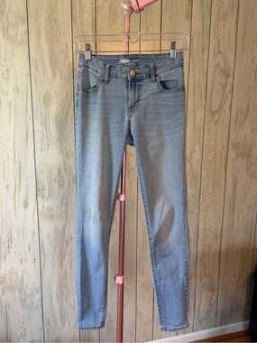 Old Navy Light Blue Skinny Jeans